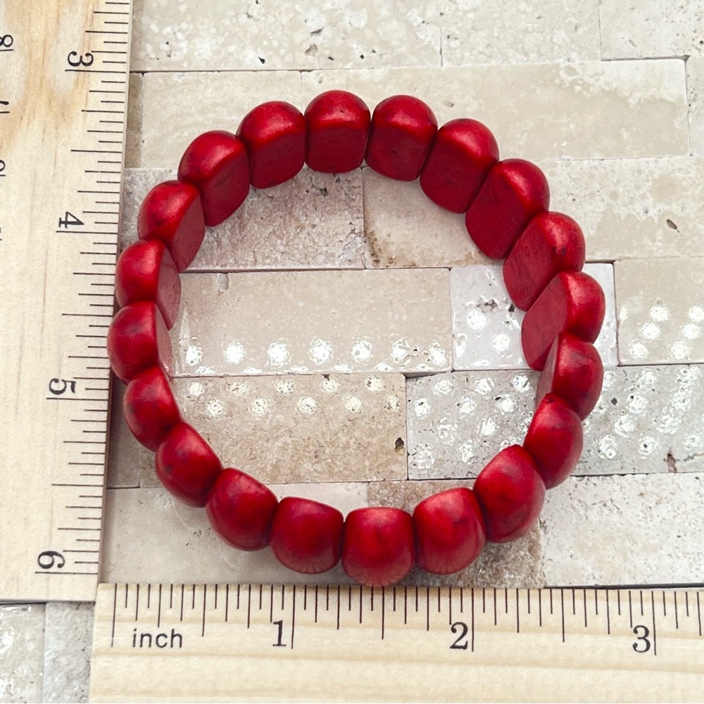 Red Hardwood Stretch Modern Estate Bracelet - Picture 5 of 7